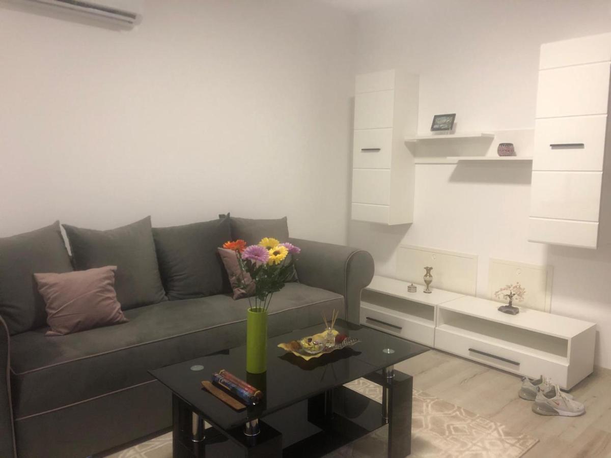 Apartament Cu 2 Camere Oradea Εξωτερικό φωτογραφία