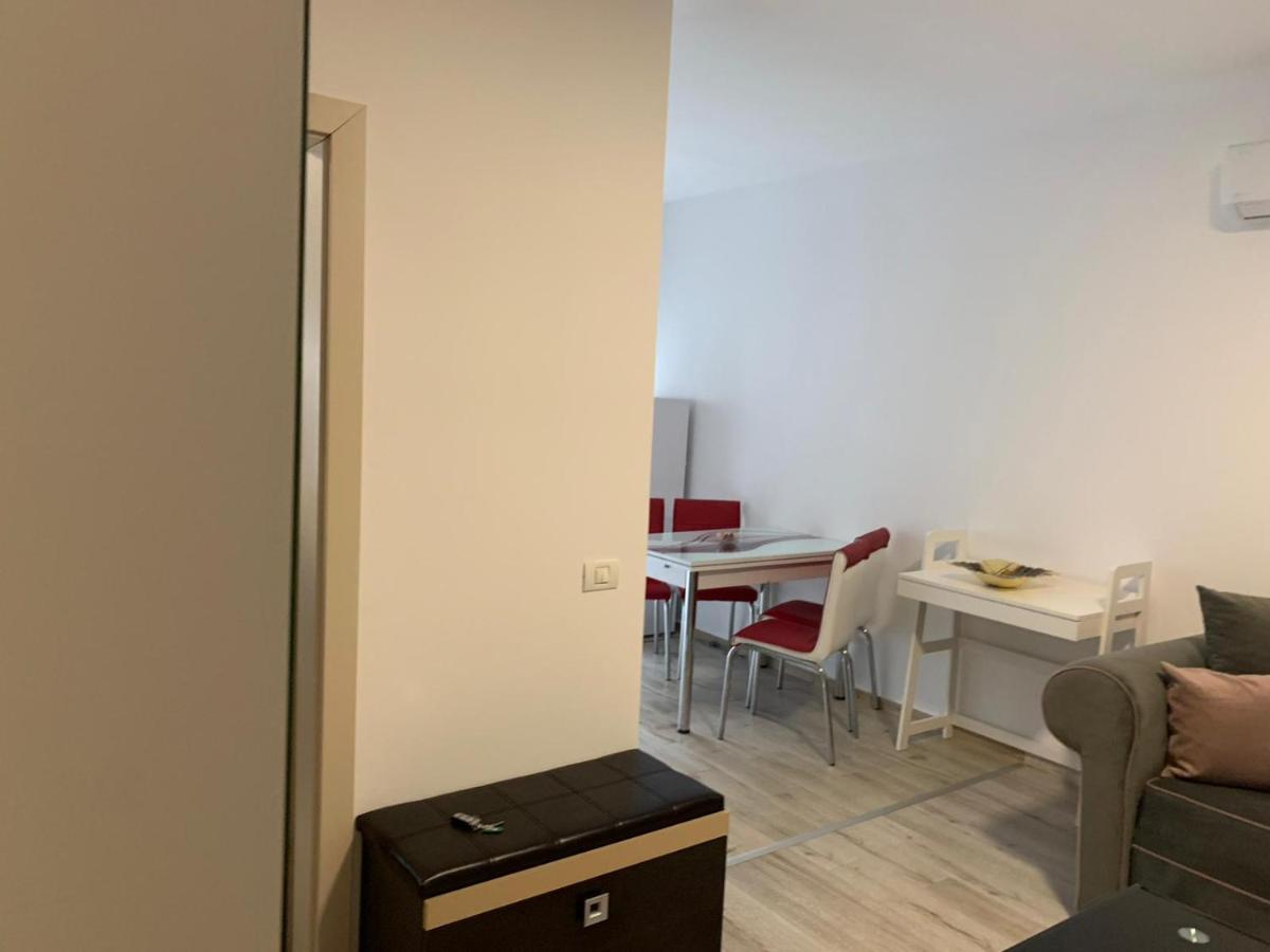 Apartament Cu 2 Camere Oradea Εξωτερικό φωτογραφία